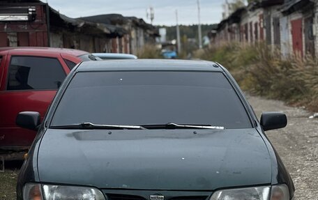 Nissan Almera, 1997 год, 140 000 рублей, 6 фотография