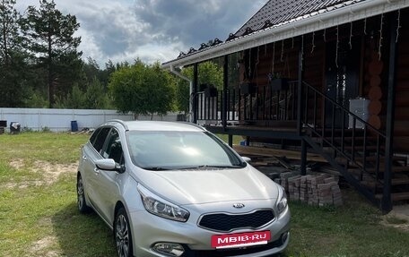 KIA cee'd III, 2014 год, 1 370 000 рублей, 2 фотография