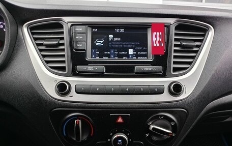 Hyundai Solaris II рестайлинг, 2017 год, 1 188 000 рублей, 10 фотография