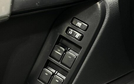 Toyota Land Cruiser Prado 150 рестайлинг 2, 2013 год, 3 339 900 рублей, 10 фотография
