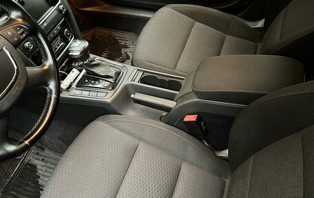 Skoda Superb III рестайлинг, 2011 год, 1 000 000 рублей, 9 фотография