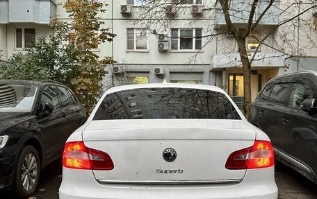 Skoda Superb III рестайлинг, 2011 год, 1 000 000 рублей, 4 фотография