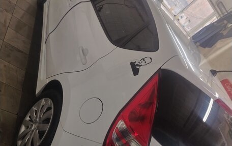 Hyundai i30 I, 2010 год, 750 000 рублей, 4 фотография