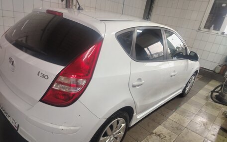 Hyundai i30 I, 2010 год, 750 000 рублей, 2 фотография