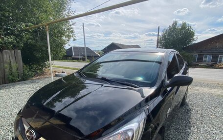 Hyundai Solaris II рестайлинг, 2011 год, 690 000 рублей, 9 фотография