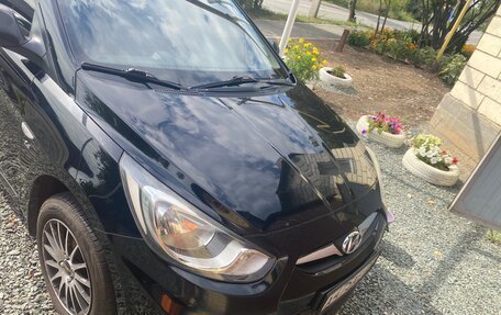 Hyundai Solaris II рестайлинг, 2011 год, 690 000 рублей, 6 фотография