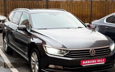 Volkswagen Passat B8 рестайлинг, 2018 год, 1 628 000 рублей, 2 фотография