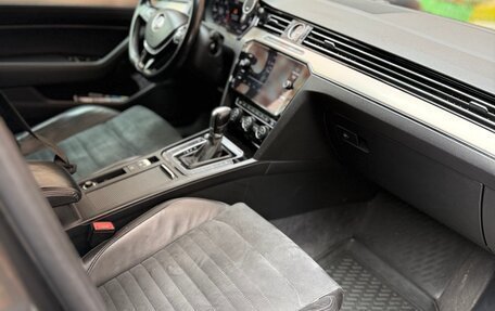 Volkswagen Passat B8 рестайлинг, 2018 год, 1 628 000 рублей, 9 фотография