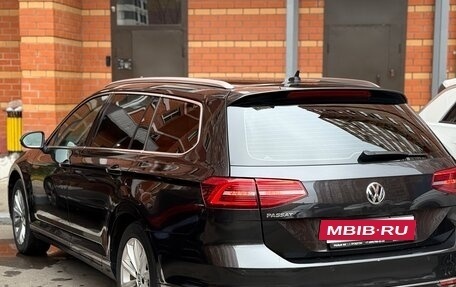 Volkswagen Passat B8 рестайлинг, 2018 год, 1 628 000 рублей, 4 фотография