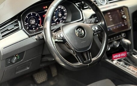Volkswagen Passat B8 рестайлинг, 2018 год, 1 628 000 рублей, 5 фотография