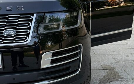 Land Rover Range Rover IV рестайлинг, 2021 год, 15 500 000 рублей, 3 фотография