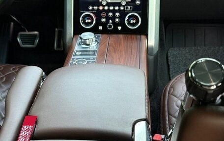 Land Rover Range Rover IV рестайлинг, 2021 год, 15 500 000 рублей, 8 фотография