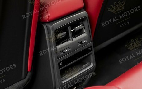 Porsche Macan, 2025 год, 15 200 000 рублей, 20 фотография
