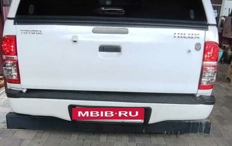 Toyota Hilux VII, 2014 год, 2 300 000 рублей, 16 фотография