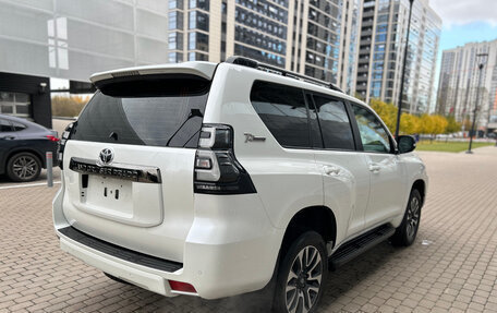 Toyota Land Cruiser Prado 150 рестайлинг 2, 2021 год, 7 597 000 рублей, 6 фотография