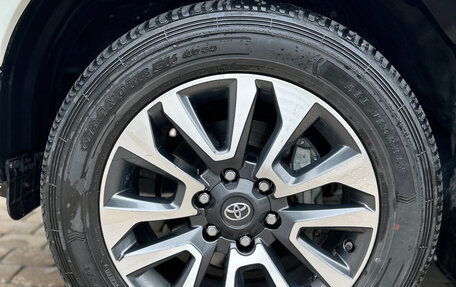 Toyota Land Cruiser Prado 150 рестайлинг 2, 2021 год, 7 597 000 рублей, 14 фотография