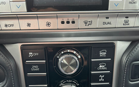 Toyota Land Cruiser Prado 150 рестайлинг 2, 2021 год, 7 597 000 рублей, 27 фотография