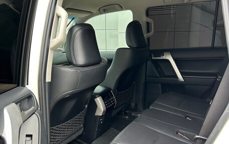 Toyota Land Cruiser Prado 150 рестайлинг 2, 2021 год, 7 597 000 рублей, 33 фотография