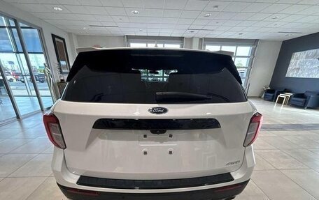 Ford Explorer VI, 2022 год, 3 497 000 рублей, 4 фотография