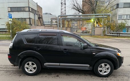 Mitsubishi Outlander III рестайлинг 3, 2008 год, 900 000 рублей, 6 фотография