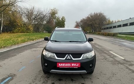 Mitsubishi Outlander III рестайлинг 3, 2008 год, 900 000 рублей, 15 фотография