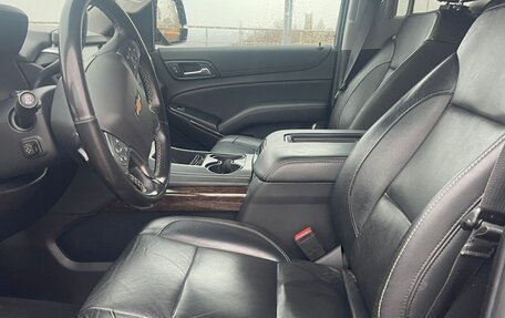 Chevrolet Tahoe IV, 2019 год, 4 800 000 рублей, 3 фотография