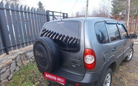 Chevrolet Niva I рестайлинг, 2009 год, 390 000 рублей, 4 фотография