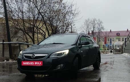Opel Astra J, 2011 год, 950 000 рублей, 5 фотография
