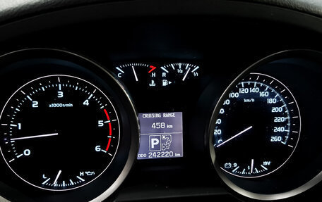 Toyota Land Cruiser 200, 2011 год, 3 199 000 рублей, 5 фотография