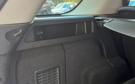 Land Rover Discovery Sport I рестайлинг, 2017 год, 2 440 000 рублей, 10 фотография