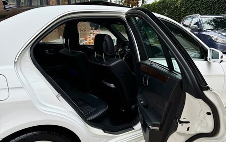 Mercedes-Benz E-Класс, 2015 год, 2 350 000 рублей, 10 фотография