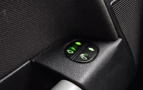 Ford Fusion I, 2006 год, 450 000 рублей, 17 фотография