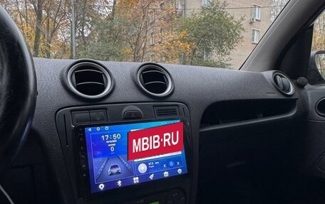 Ford Fusion I, 2006 год, 450 000 рублей, 9 фотография