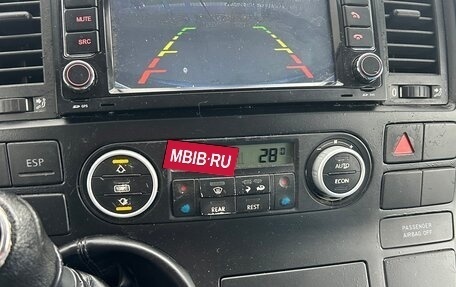 Volkswagen Multivan T5, 2006 год, 1 350 000 рублей, 3 фотография