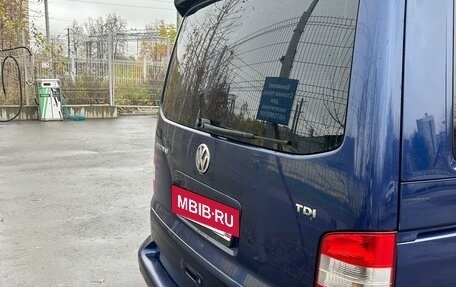 Volkswagen Multivan T5, 2006 год, 1 350 000 рублей, 10 фотография