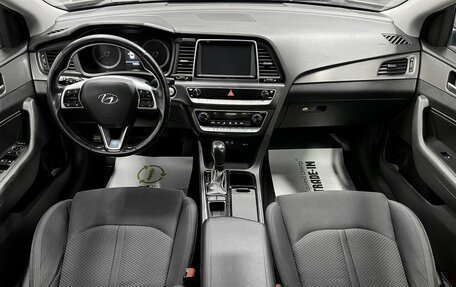 Hyundai Sonata VII, 2018 год, 1 745 000 рублей, 11 фотография