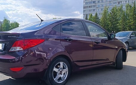 Hyundai Solaris II рестайлинг, 2013 год, 680 000 рублей, 4 фотография