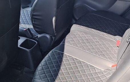 Hyundai Solaris II рестайлинг, 2013 год, 680 000 рублей, 13 фотография