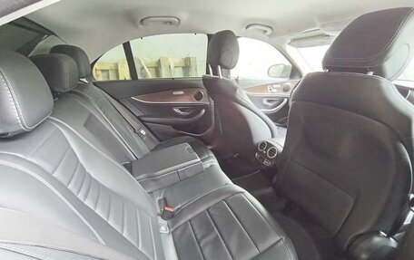 Mercedes-Benz E-Класс, 2018 год, 1 960 500 рублей, 13 фотография
