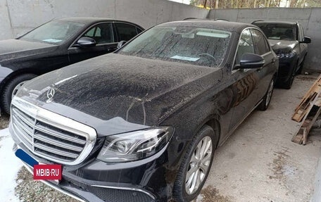 Mercedes-Benz E-Класс, 2018 год, 1 960 500 рублей, 6 фотография