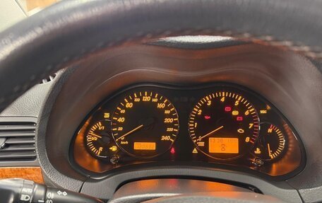 Toyota Avensis III рестайлинг, 2007 год, 1 100 000 рублей, 10 фотография