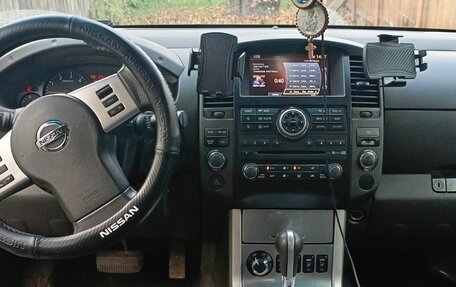 Nissan Navara (Frontier), 2012 год, 1 800 000 рублей, 11 фотография