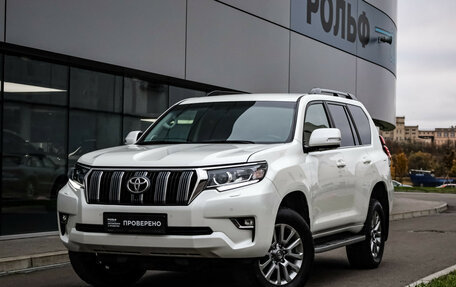 Toyota Land Cruiser Prado 150 рестайлинг 2, 2019 год, 5 490 000 рублей, 1 фотография