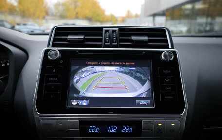 Toyota Land Cruiser Prado 150 рестайлинг 2, 2019 год, 5 490 000 рублей, 24 фотография