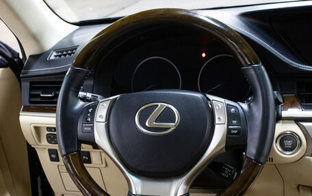 Lexus ES VII, 2014 год, 1 898 000 рублей, 17 фотография