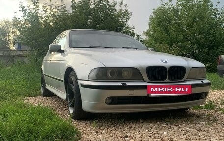 BMW 5 серия, 2000 год, 500 000 рублей, 2 фотография