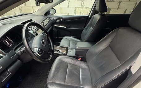 Toyota Camry, 2015 год, 2 250 000 рублей, 11 фотография
