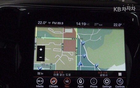 Jeep Cherokee, 2021 год, 1 785 000 рублей, 15 фотография