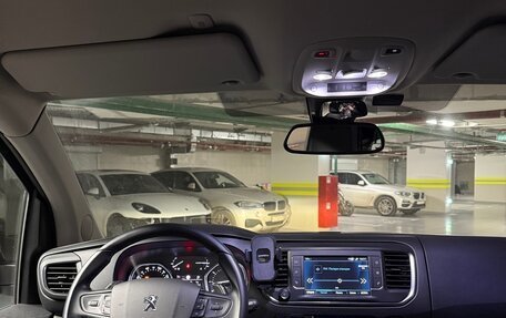 Peugeot Traveller I, 2022 год, 4 000 000 рублей, 6 фотография