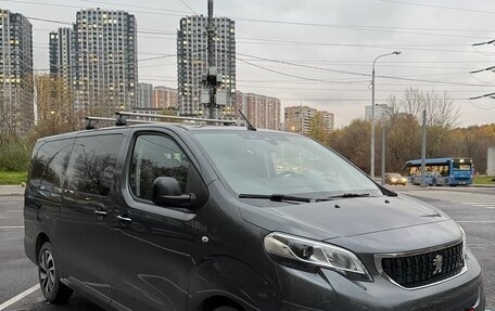 Peugeot Traveller I, 2022 год, 4 000 000 рублей, 2 фотография